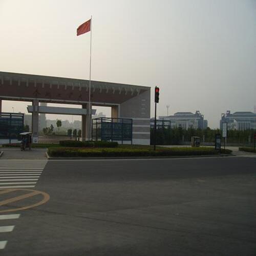 合肥工業(yè)學(xué)院（報告廳數(shù)字討論、攝像跟蹤會議系統(tǒng)）